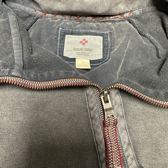 True Grit 3/4 zip sweatshirt. - Picture 3 of 4